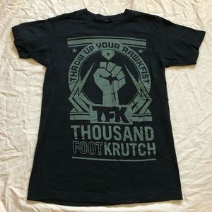 🍄 thousand foot krutch concert tshirt